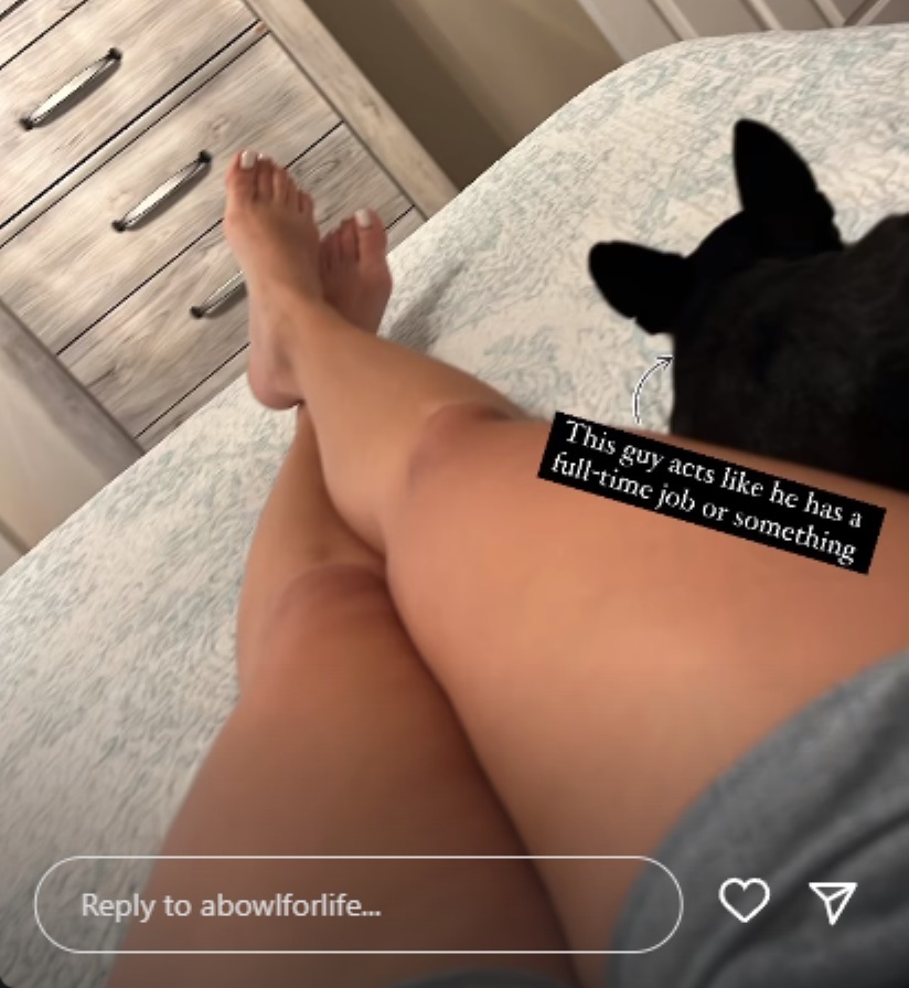 Amber Bowles Feet