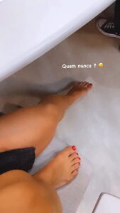 Ana Paula Minerato Feet