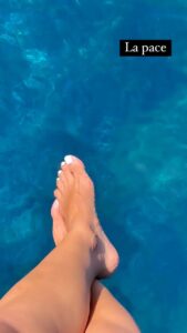 Caterina Balivo Feet