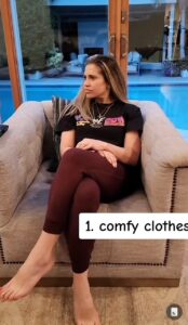 Danielle Fishel Feet