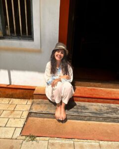 Isha Talwar Feet