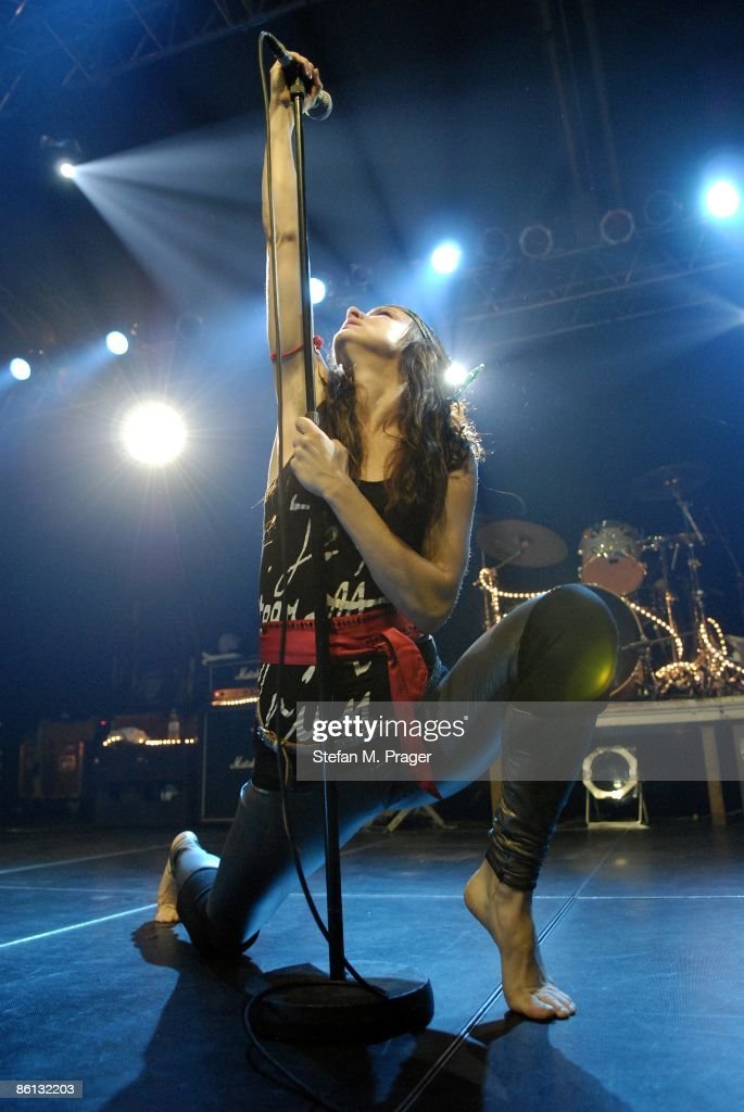 Juliette Lewis Feet