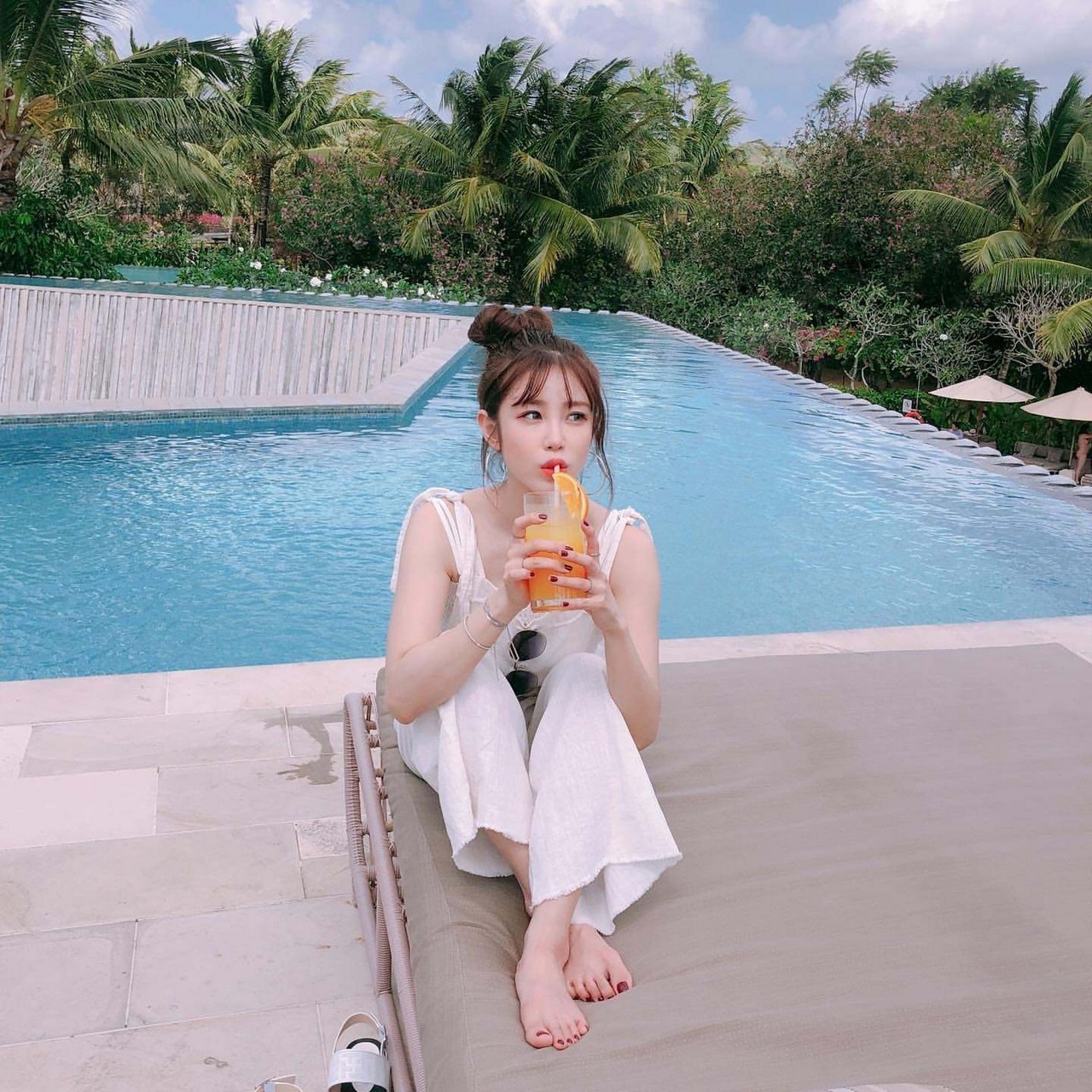 Jun Hyo Seong Feet