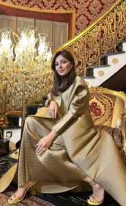 Kanika Kapoor Feet