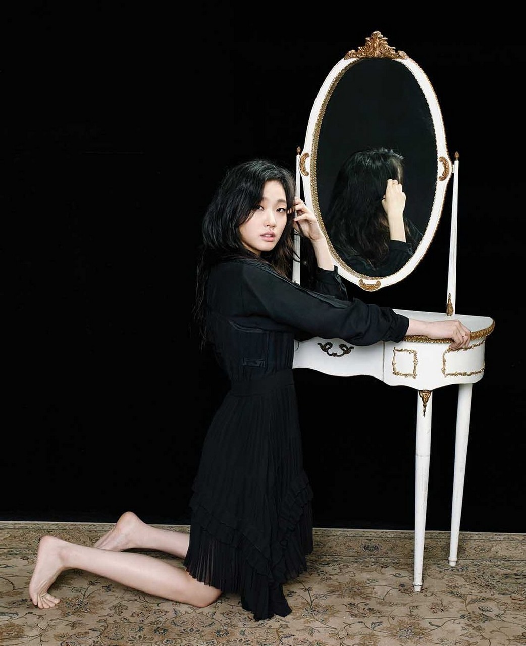 Kim Go Eun Feet