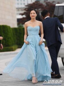 Kim Go Eun Feet