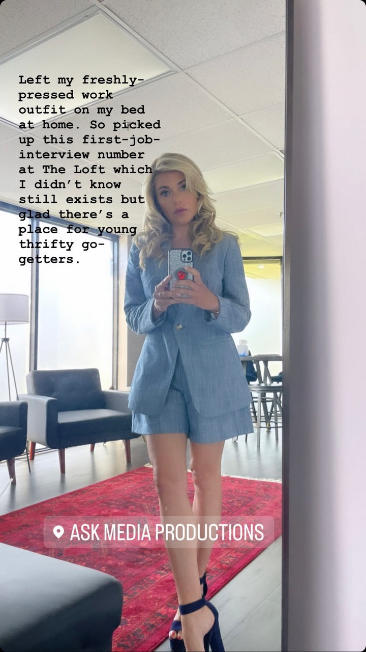 Lauren Sivan Feet