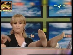 Luciana Littizzetto Feet