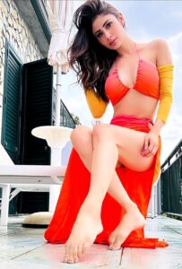 Mouni Roy Feet