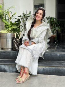 Rabi Pirzada Feet