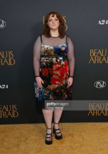 Shannon Purser Feet