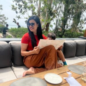 Shweta Tiwari Feet