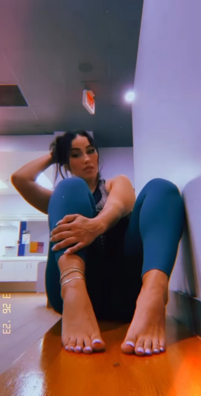 Yesenia De La Rosa Feet