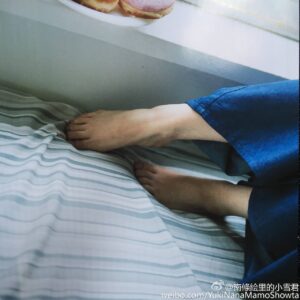 Yoshino Nanj Feet