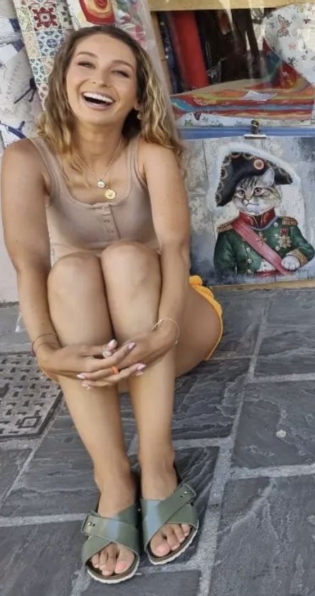 Aleksandra Kot Feet