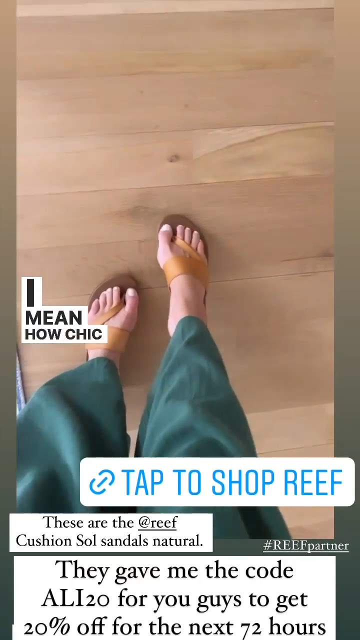 Ali Fedotowsky Feet