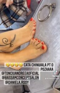 Andreea Tonciu Feet