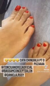 Andreea Tonciu Feet