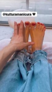 Anna Khilkevich Feet