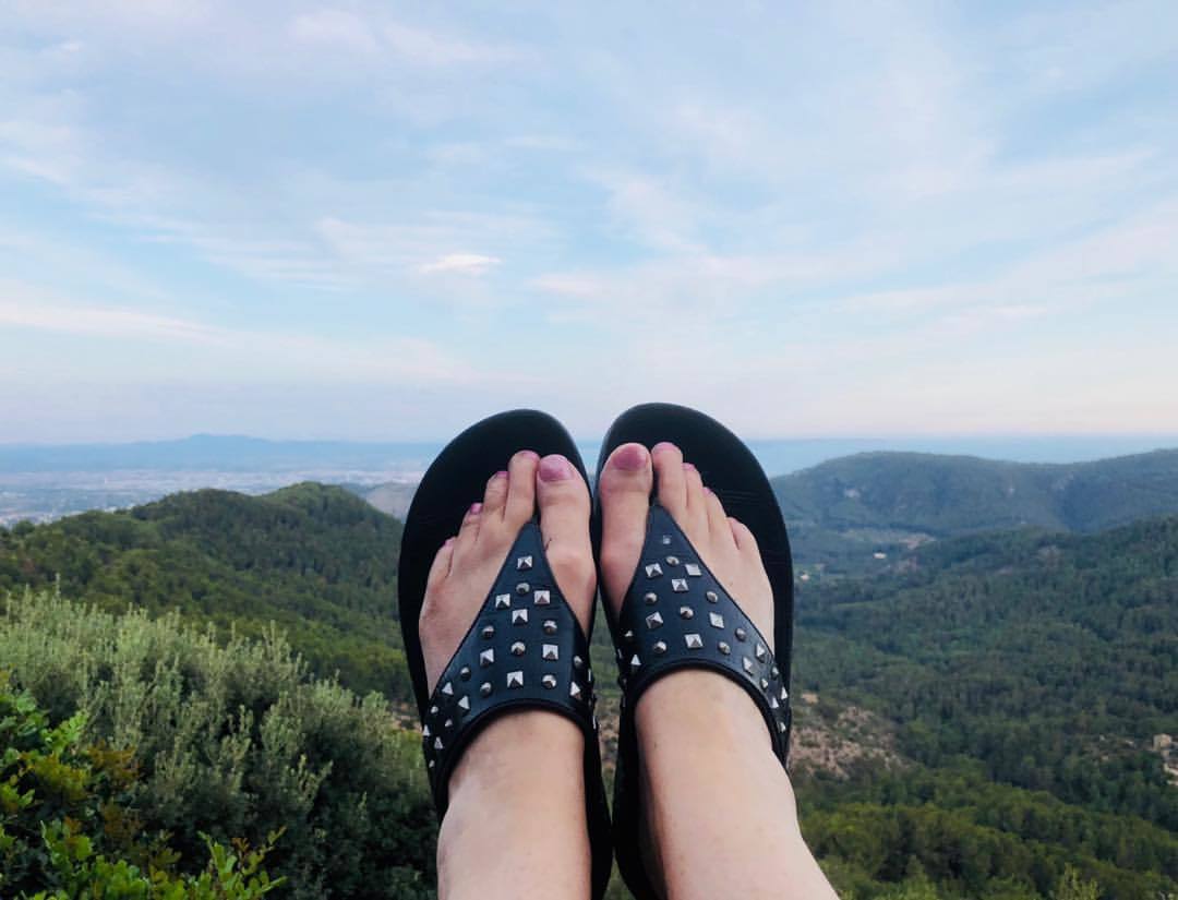 Annie Lennox Feet