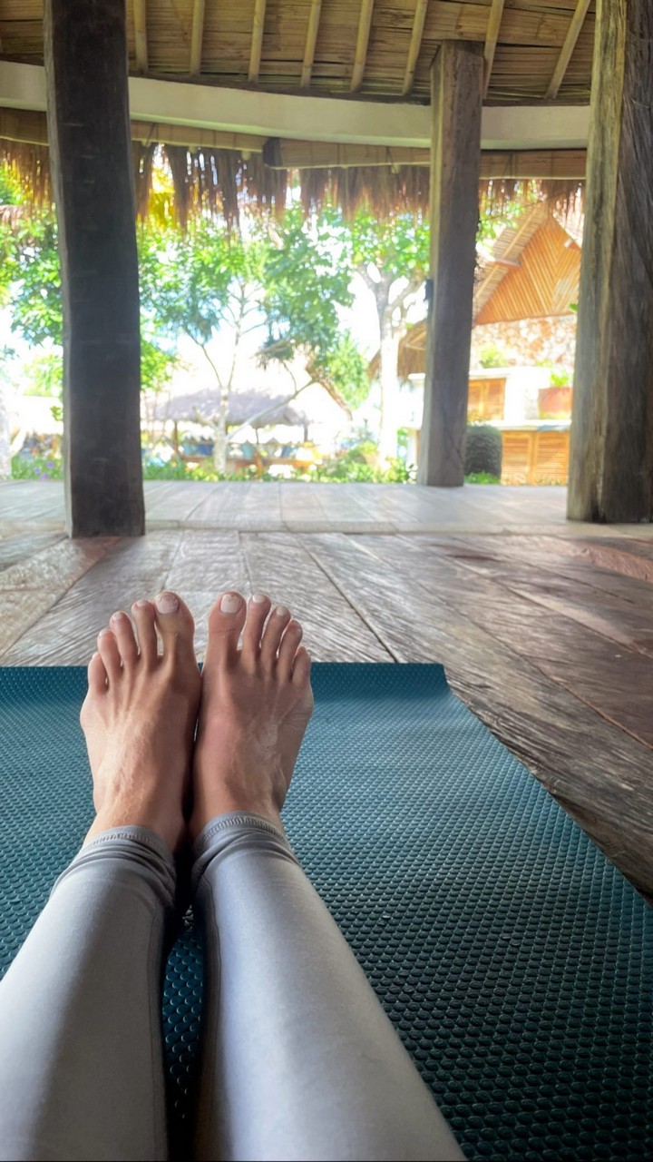 Bianca Bradey Feet