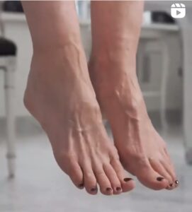 Carol Alt Feet