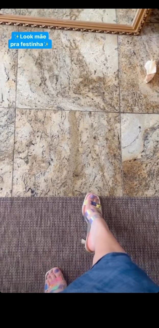 Carolzinhasg Feet