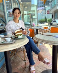 Claudia Kim Feet