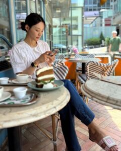 Claudia Kim Feet