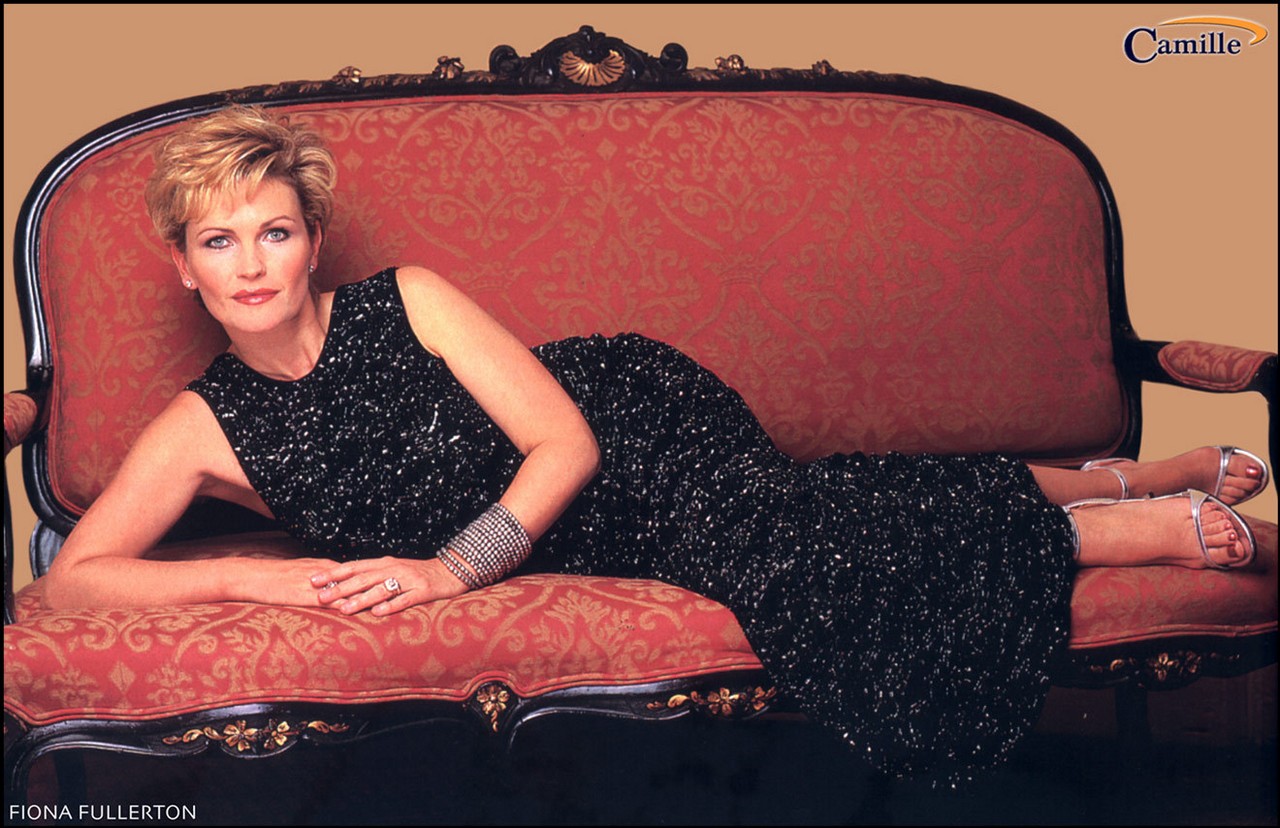 Fiona Fullerton Feet