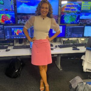 Ginger Zee Feet