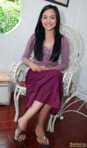 Intan Nuraini Feet