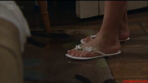 Isabel Hodgins Feet