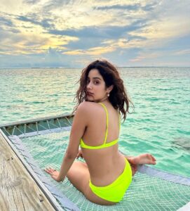 Janhvi Kapoor Feet