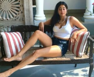 Janhvi Kapoor Feet