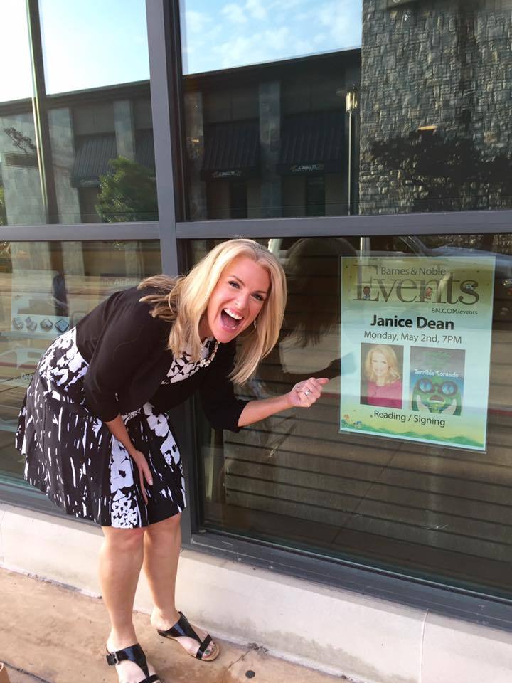 Janice Dean Feet