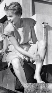 Joan Fontaine Feet