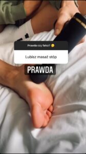 Karolina Kowalkiewicz Feet