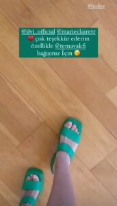 Pelin Akil Feet