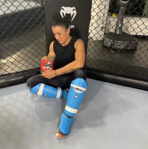 Raquel Pennington Feet