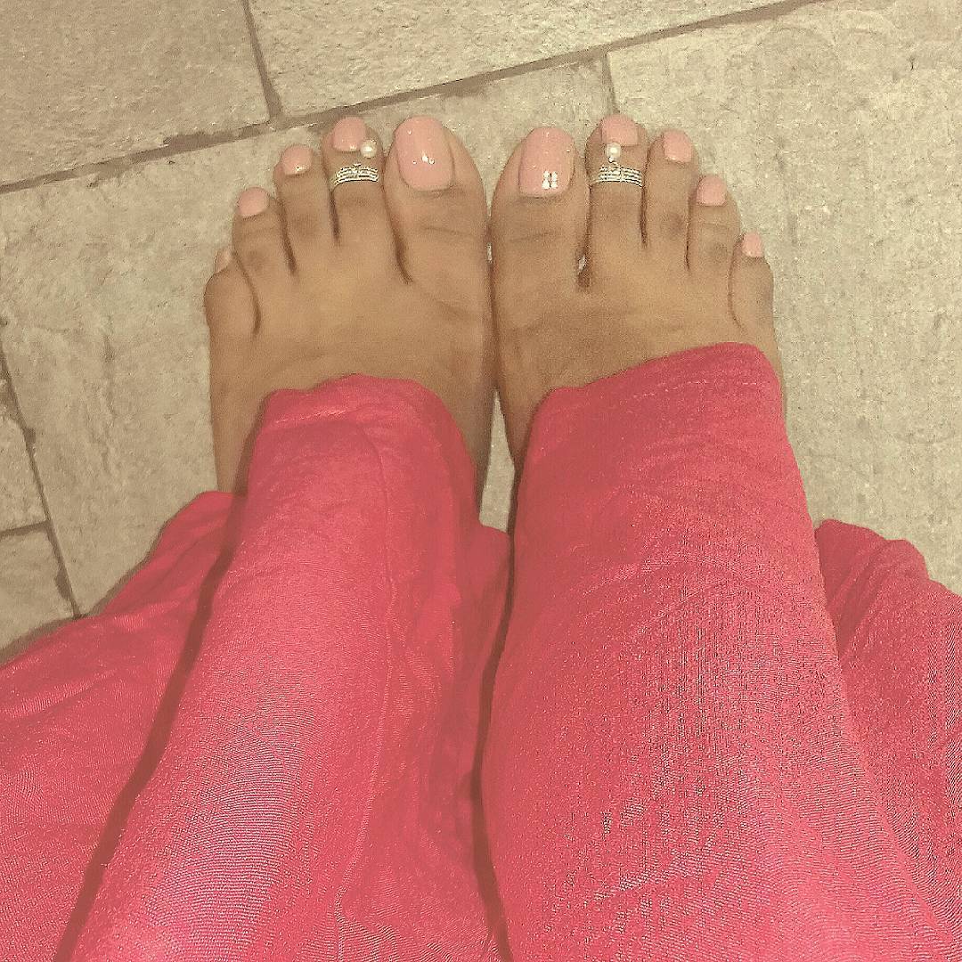 Ritika Gulati Feet