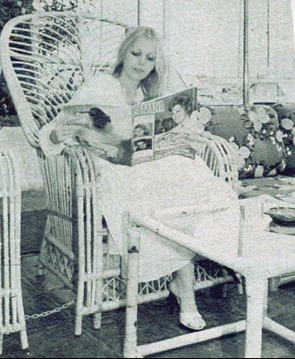 Sally Thomsett Feet