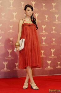 Shireen Sungkar Feet