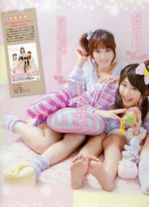 Y Ko Hikasa Feet