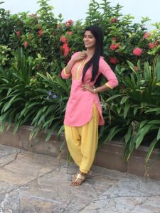 Sayantani Ghosh Wikifeet